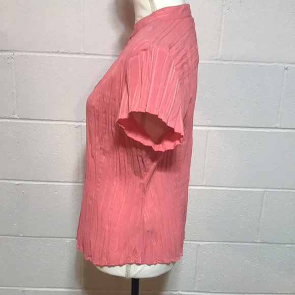 East 5th Cap Sleeve Blouse - Picture 5 of 8